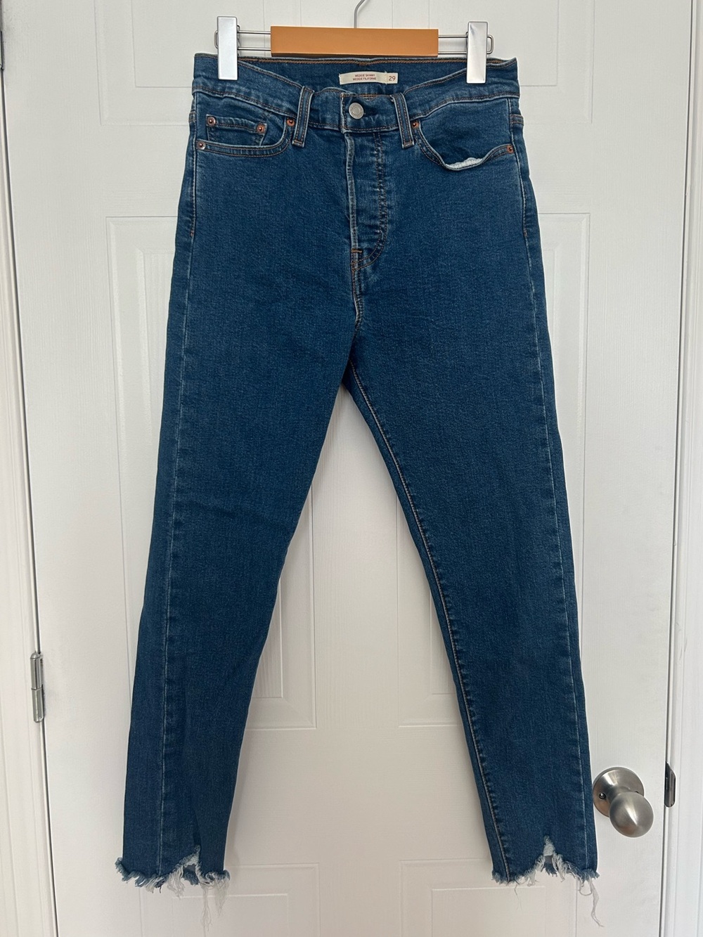 Levi's Dark Blue High-Rise Skinny Jeans with Raw Hem